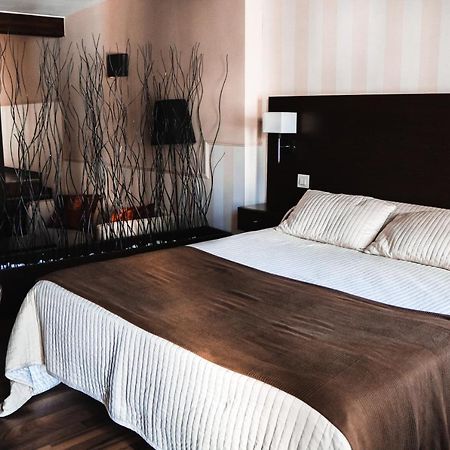 Hotel Rural Plaza Mayor 친촌 외부 사진