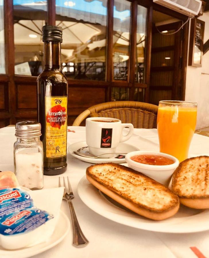 Hotel Rural Plaza Mayor 친촌 외부 사진